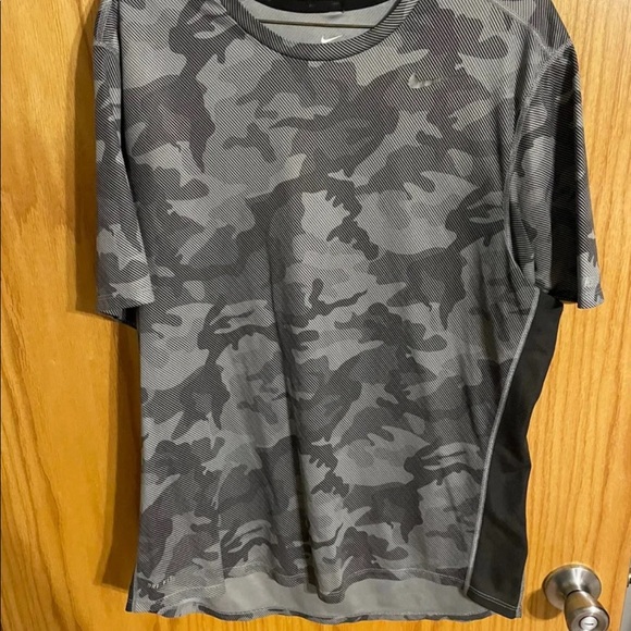 Men’s Nike Dri-Fit set - Picture 4 of 9